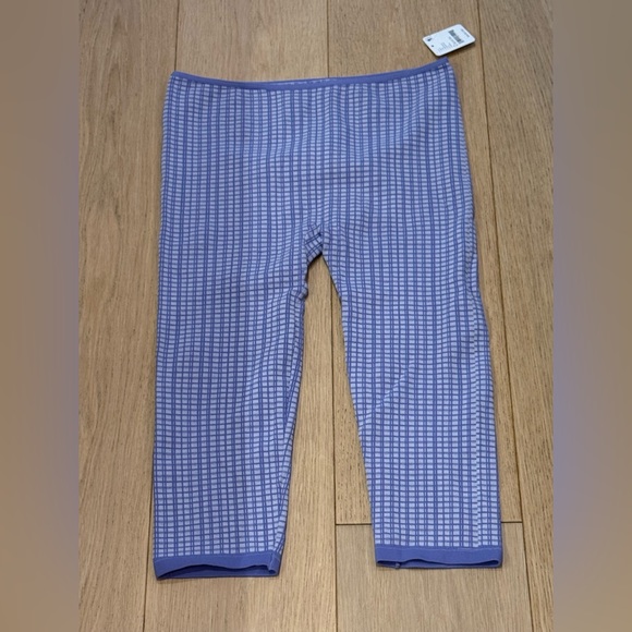 Free People Intimately Periwinkle Gingham Capri Leggings NWT L/XL - Picture 2 of 8